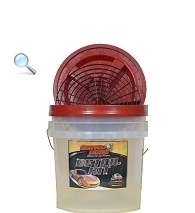 Wash Bucket with Grit Gaurd